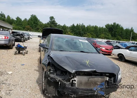 2014 Buick Lacrosse из США, поврежденный, VIN 1G4GB5G30EF103389